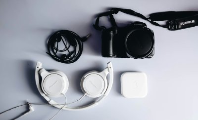 7 must-have gadgets voor je oudere auto in 2022